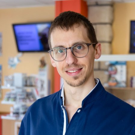Dr Vincent LAVIGE
