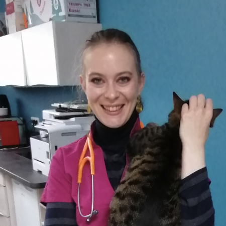Dr Charlotte CHEVALLIER